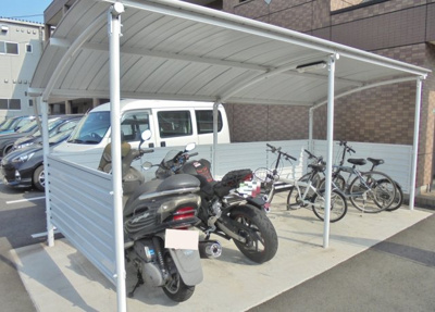 【その他共用部分】 | アルファルド | 屋根付き駐輪場