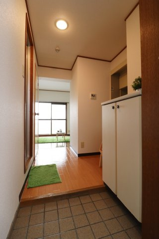 セレント茨木鮎川の玄関