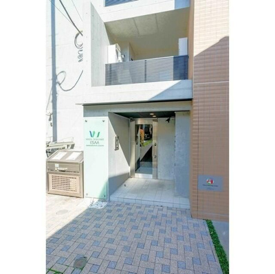 【エントランス】 | ウェルスクエアイズム三軒茶屋ＳＯＵＴＨ
