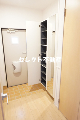 【玄関】 | サン・オアシスⅠ | ゆったりとした玄関です