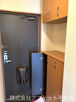 【玄関】 | アルファルドⅡ | シューズボックス付き