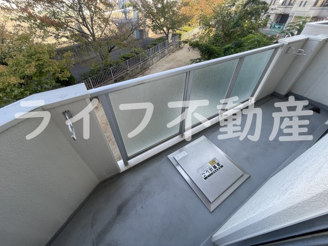 第二シャトー新町のバルコニー|バルコニーがあります