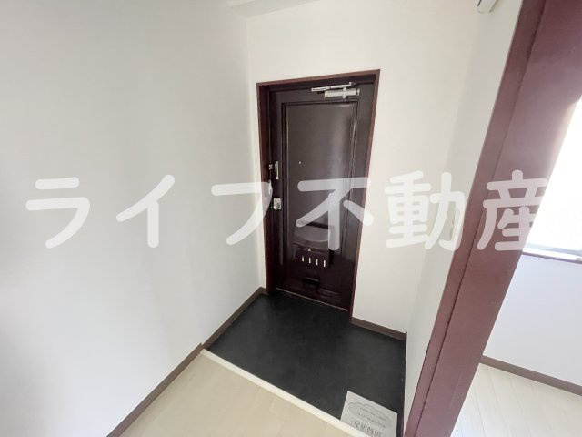 第二シャトー新町の玄関|玄関です