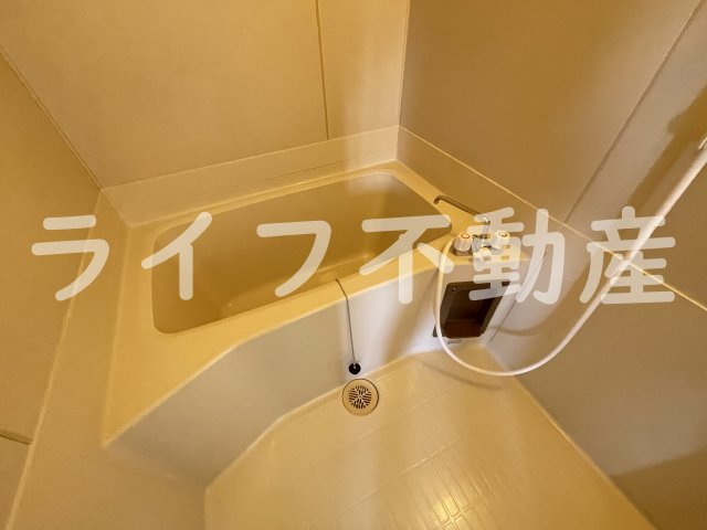 第二シャトー新町の浴室|日々の暮らしに欠かせないお風呂です