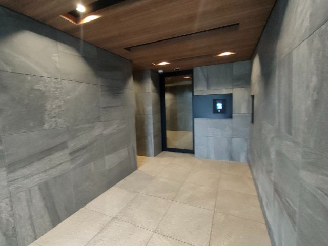 ルフレグランデ府中のエントランス