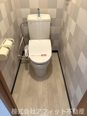 【トイレ】 | サンフォレスト曙 | 温水洗浄暖房便座