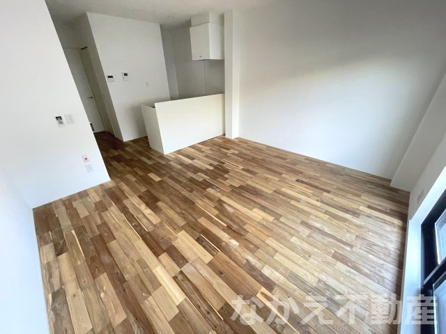 【居間・リビング】 | ゆったり過ごせる居間です