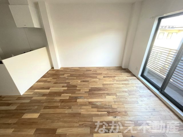 【居間・リビング】 | こちらのリビングで趣味の時間をお楽しみください