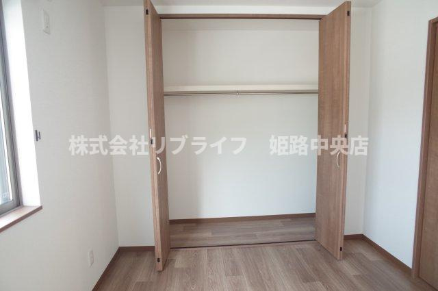 クリスタルハイツ仁豊野の収納