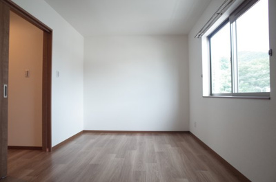 【寝室】 | クリスタルハイツ仁豊野