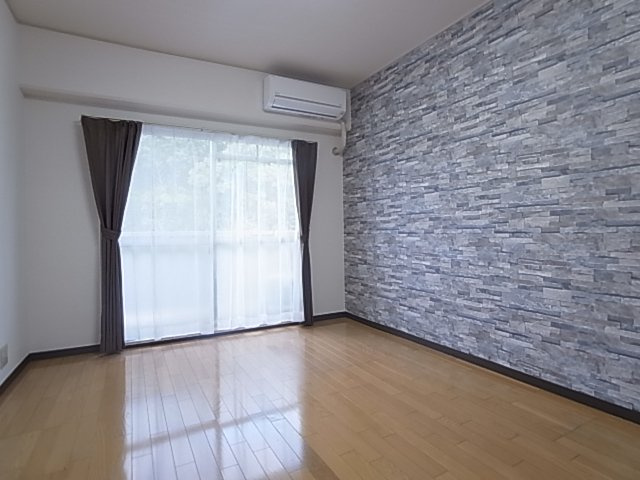 神戸市須磨区白川台５丁目の賃貸マンションの居間・リビング|リビング