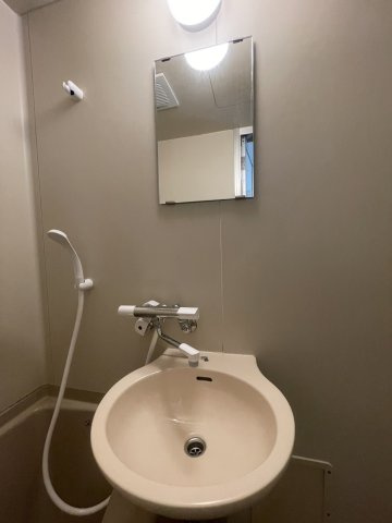 【洗面所】