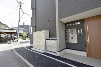 【エントランス】 | 清潔なエントランスです