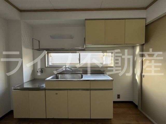 ハイネスト八戸ノ里のキッチン|キッチンでお料理をお楽しみください