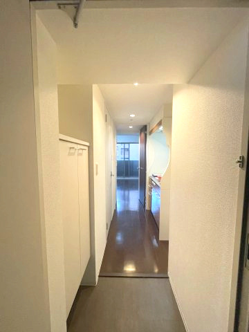 SERENiTE北浜の内装|イメージとして他号室の部屋写真を表示しています