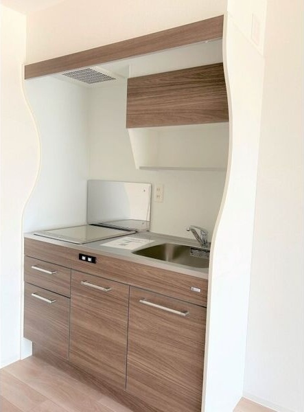 セレニテ江坂グランデのキッチン