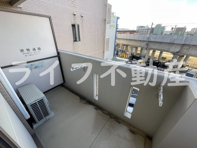 パークモダン高井田のバルコニー|広々としたバルコニーです