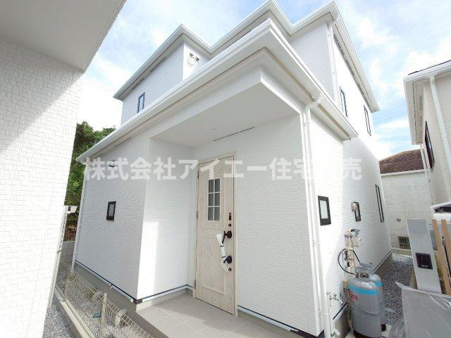 ★★　宜野湾市大謝名-3号棟（全4棟）の外観