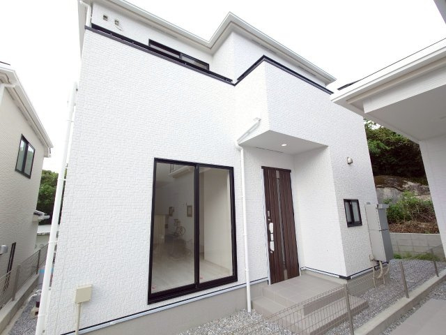 ★★　宜野湾市大謝名-2号棟（全4棟）の外観|おしゃれな外観です