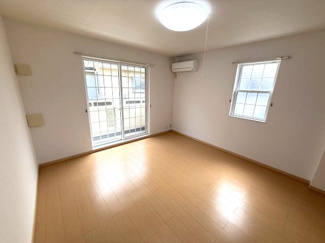 【寝室】 | ライトハウス