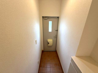 【玄関】 | ライトハウス