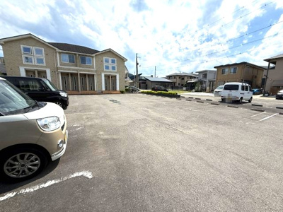 【駐車場】 | ライトハウス