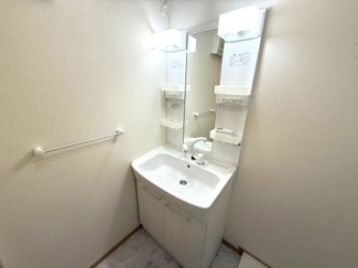 【洗面所】 | ライトハウス