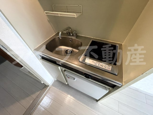 メゾン朝日八戸ノ里のキッチン|きれいなキッチンです