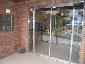 【エントランス】