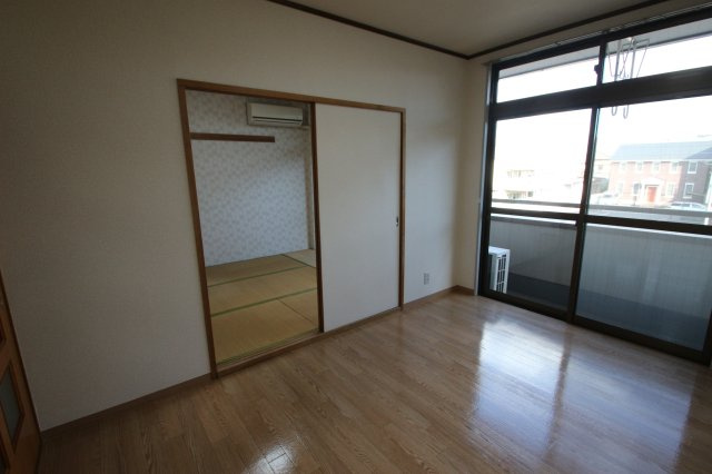 マンションシラヌイの内装