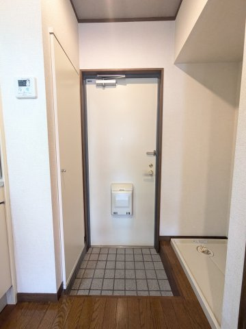 アスタリスク日吉の玄関