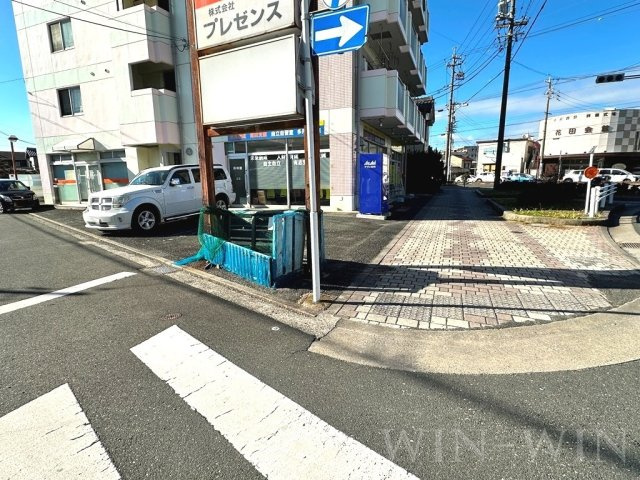 クラウンプラザ往完の駐車場