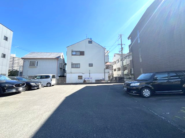 アンプルール　フェールGland・Mobの駐車場