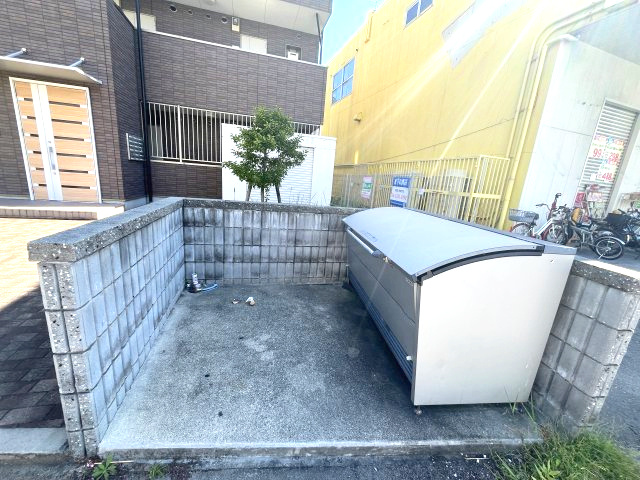 アンプルール　フェールGland・Mobの設備
