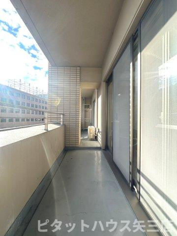 幸町シュンレジデンスのバルコニー|落ち着いた時間を過ごせるバルコニーです