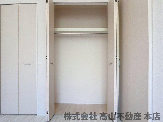 リリック・ポエトリーの収納