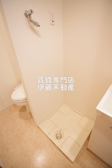 RIDGE大曾根（旧ルクレ大曾根）の浴室|追い焚き機能付給湯設備　