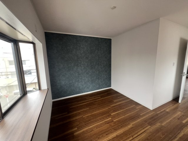 中野新町中古戸建の子供部屋|お子さんと一緒に遊べます