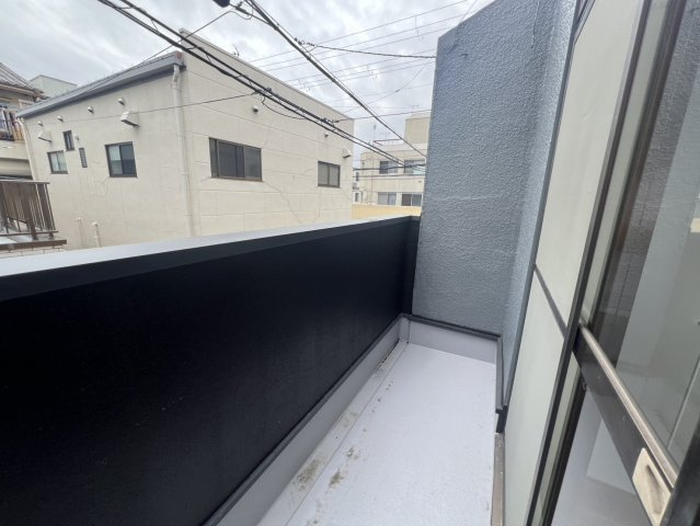 中野新町中古戸建のバルコニー|広々としたバルコニーです