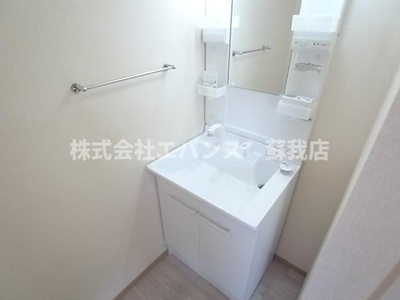 【独立洗面台】 | ファインビレッジ | 独立洗面化粧台が付いています