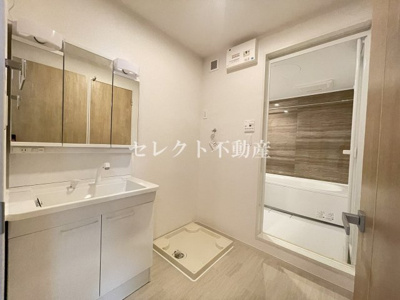 【洗面所】 | ベル・シャンス　Ⅰ | 【ベル・シャンス　Ⅰ】明るい洗面所です