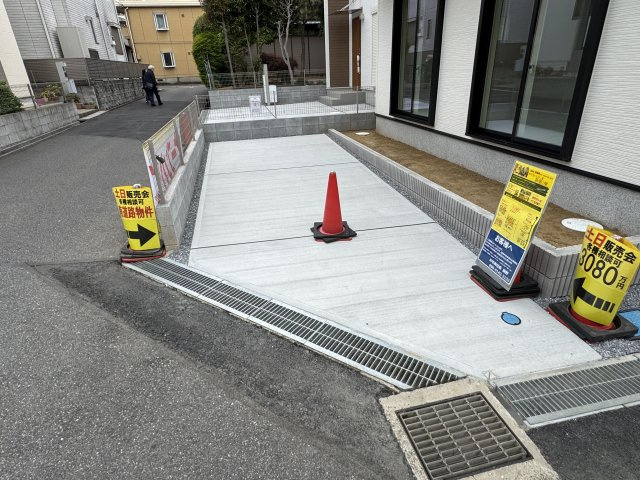 柏市光ヶ丘４丁目新築戸建【酒井根東小学校：5分】の駐車場|1号棟駐車スペース