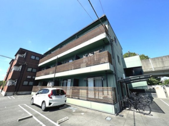 徳島市北佐古二番町のアパートの外観|外観もきれいです