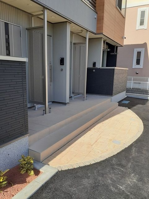 レスぺランス　　 刈谷市近郊の賃貸はクラスホームのエントランス