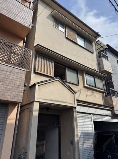 三ツ島６丁目　中古一戸建ての外観|新しい生活にいかがでしょうか？外観はお住まいの顔になります。こだわりたいポイントですね。外壁塗装や屋根塗装のご相談も承っております。
■現地内覧・資金計画相談・住宅ローン相談もお問合せ受付中■