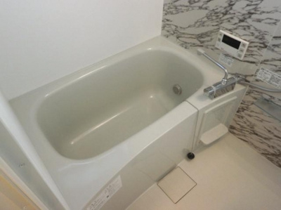 【浴室】 | アズール