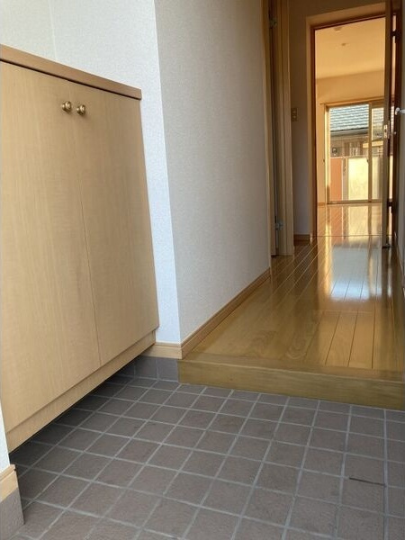 千寿パレスの玄関