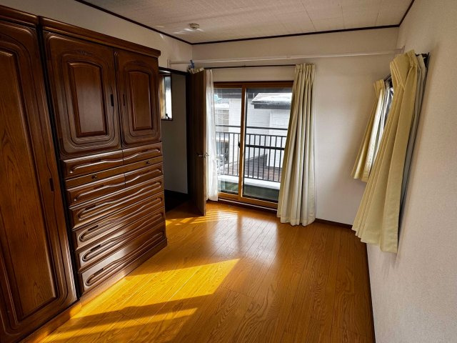 屋敷田　中古戸建の洋室