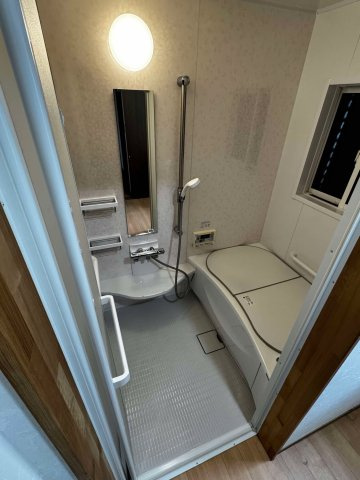 屋敷田　中古戸建の浴室