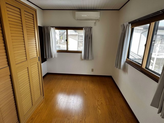 屋敷田　中古戸建の洋室